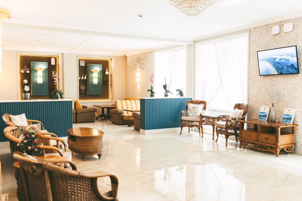 Dostyq Kokshetau Hotel Eksteriør billede