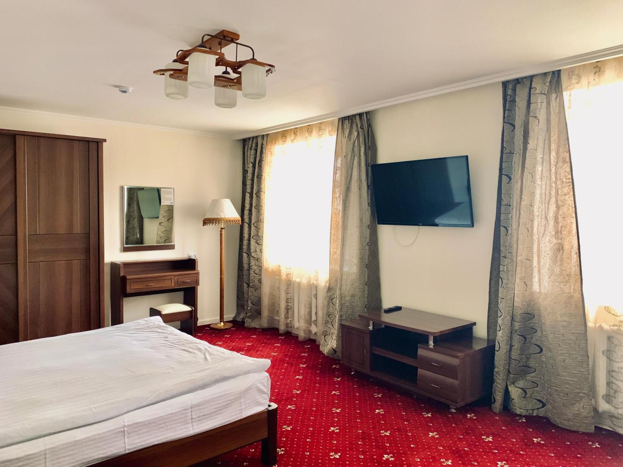 Dostyq Kokshetau Hotel Eksteriør billede